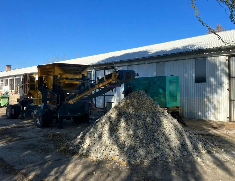 movable jaw crusher