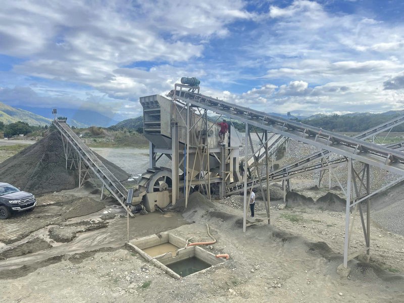 River sand stone crushing and washing plant