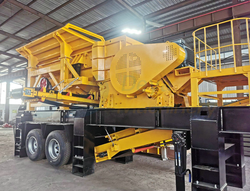 Mobile crushing plant